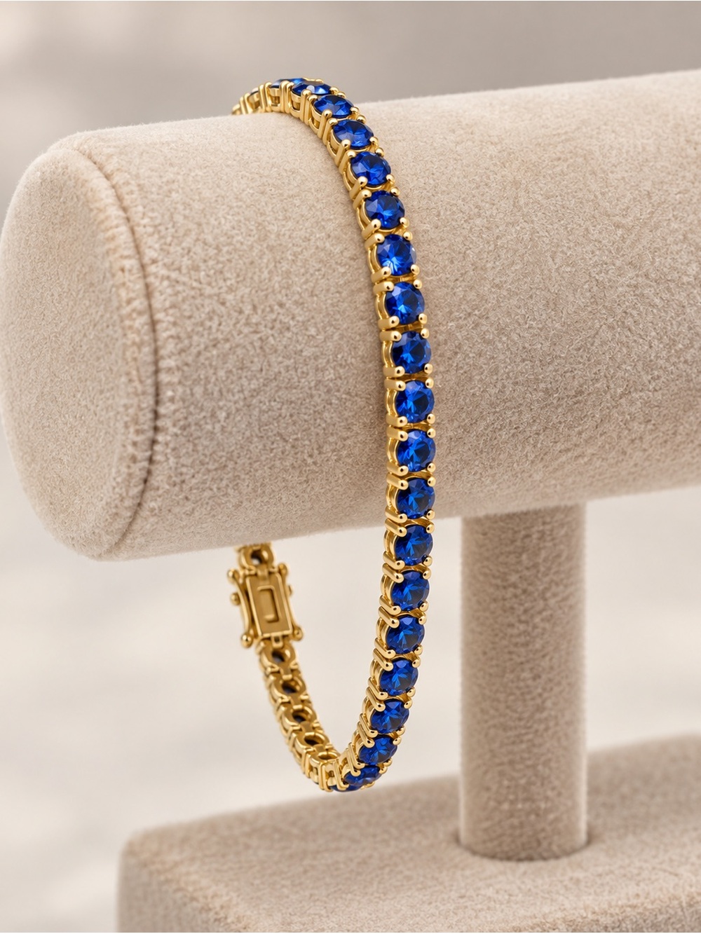 Vintage Joan Rivers Royal Blue Crystal Tennis Bracelet – Gold Tone